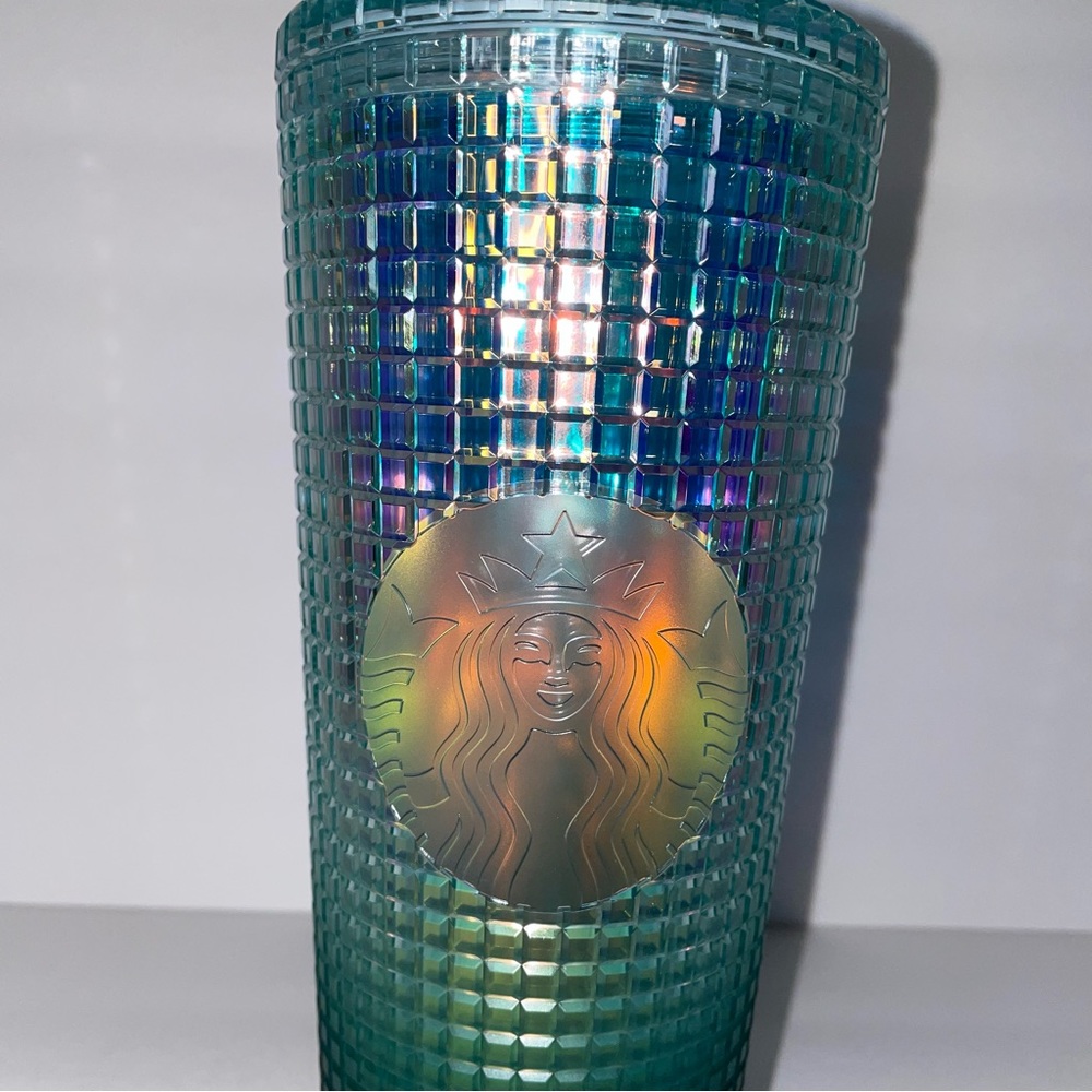 NWT Starbucks Winter 2023 Ombre Venti Cold Cup - Picture 8 of 8